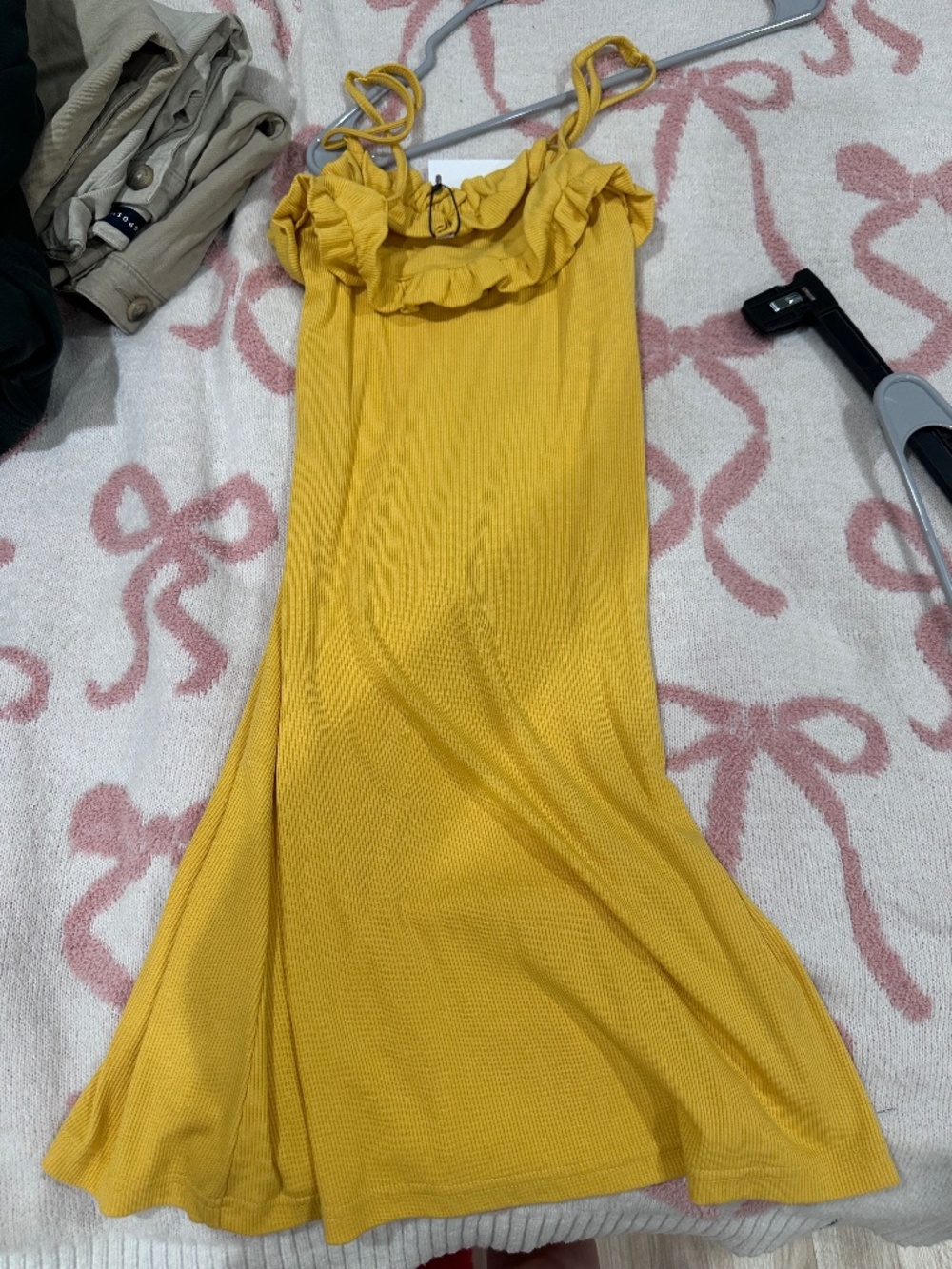 BB Dakota Steve Madden Sunflower Yellow Ribbed Midi Dress NWT XS